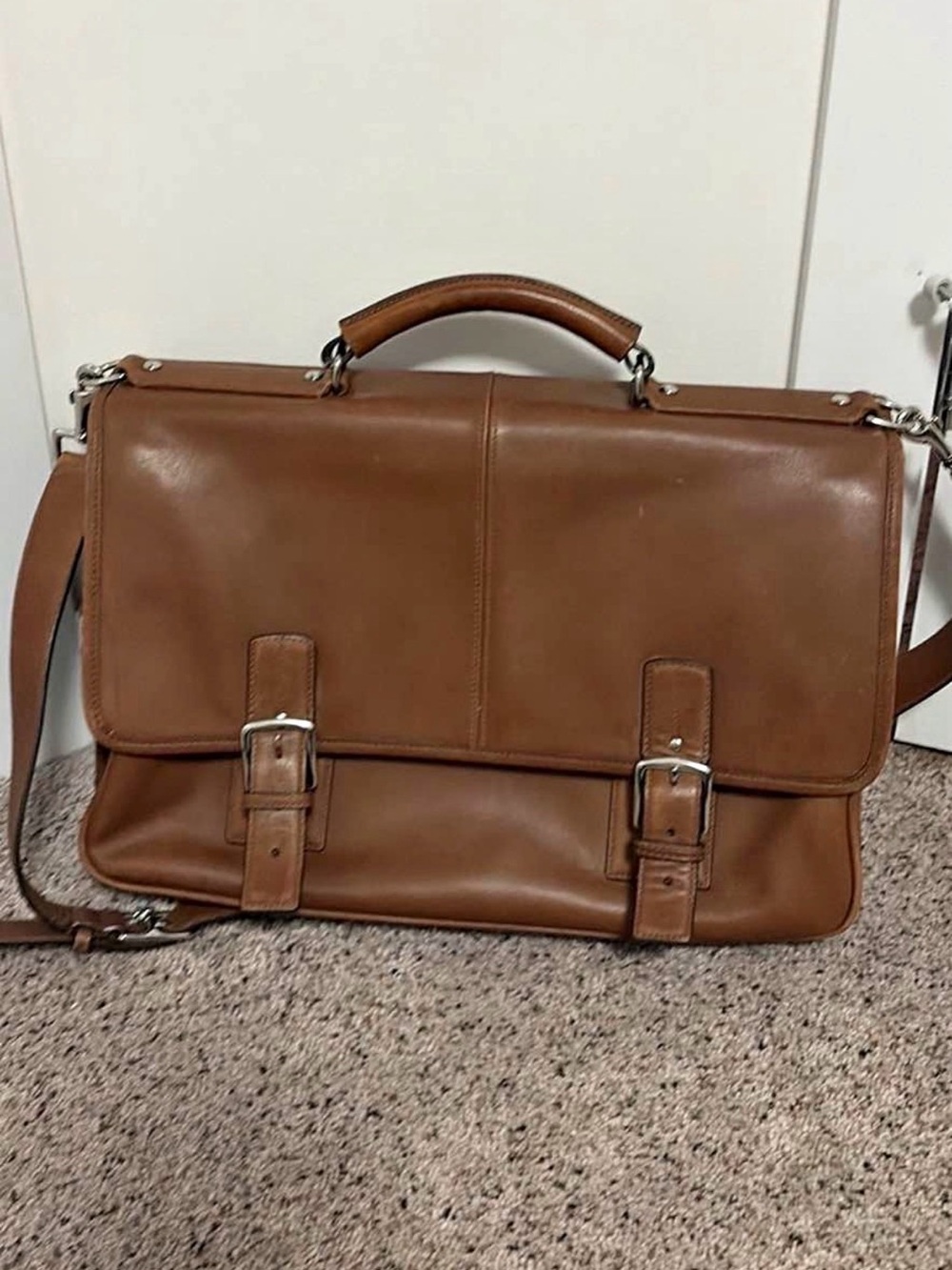 Vintage coach leather laptop bag 💼